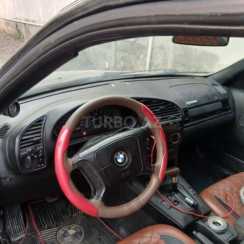 BMW 320 1993, 365,241 km - 2.0 l - Bakı