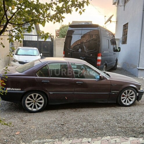 BMW 320 1993, 365,241 km - 2.0 l - Bakı
