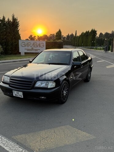 Mercedes C 200 1999, 299,811 km - 2.0 l - Naftalan