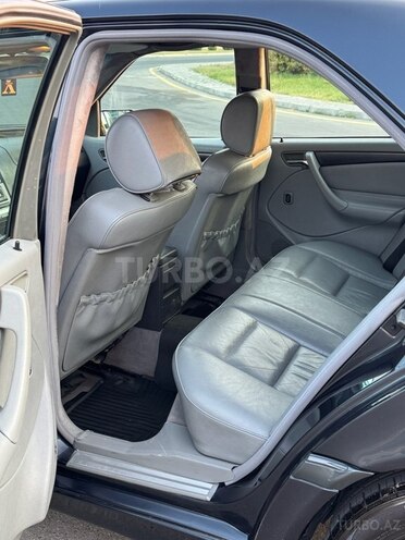Mercedes C 200 1999, 299,811 km - 2.0 l - Naftalan