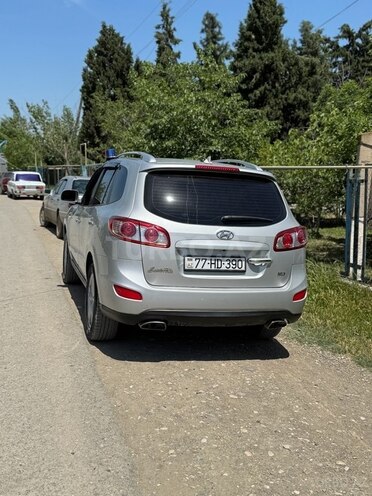 Hyundai Santa Fe 2010, 200,000 km - 2.0 л - Yevlax