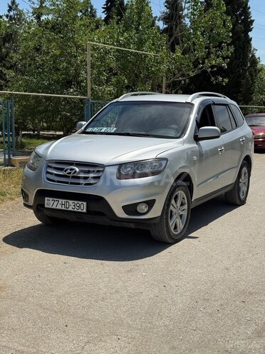 Hyundai Santa Fe 2010, 200,000 km - 2.0 л - Yevlax