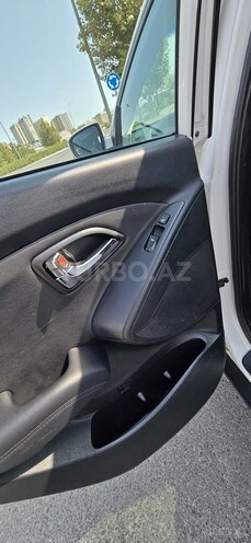 Hyundai ix35 2012, 270,000 km - 2.0 l - Bakı