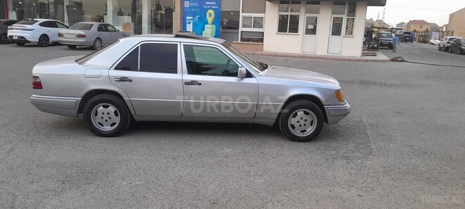 Mercedes E 200 d 1993, 475,640 km - 2.0 l - Bakı