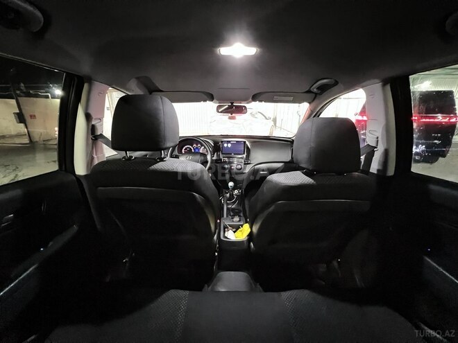 Hyundai i30 2009, 320,000 km - 1.4 l - Bakı