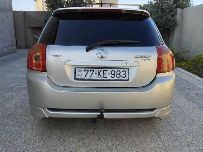 Toyota Corolla 2005, 303,000 km - 1.4 л - Bakı