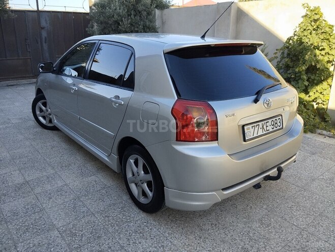 Toyota Corolla 2005, 303,000 km - 1.4 л - Bakı