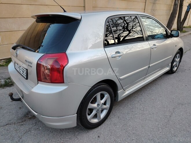 Toyota Corolla 2005, 303,000 km - 1.4 л - Bakı