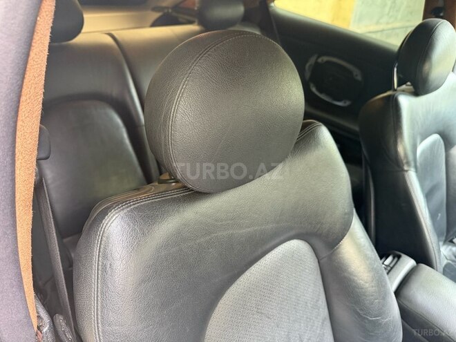 Mercedes C 200 2001, 329,000 km - 2.0 l - Sabirabad