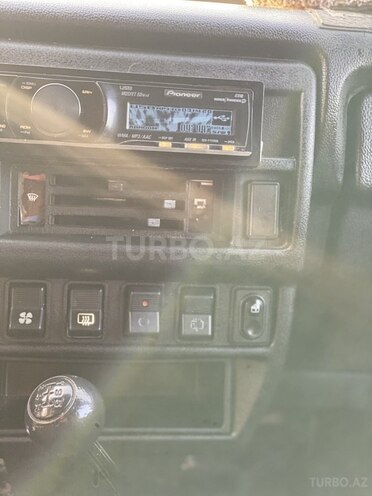 LADA (VAZ) Niva 2011, 220,000 km - 1.7 l - Yardımlı