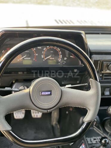 LADA (VAZ) Niva 2011, 220,000 km - 1.7 l - Yardımlı