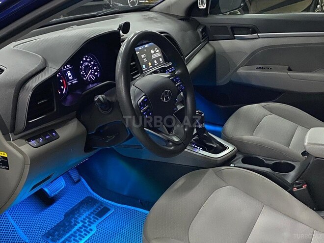 Hyundai Elantra 2019, 199,360 km - 2.0 л - Bakı