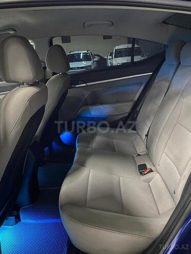 Hyundai Elantra 2019, 199,360 km - 2.0 л - Bakı