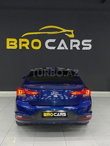 Hyundai Elantra 2019, 199,360 km - 2.0 л - Bakı