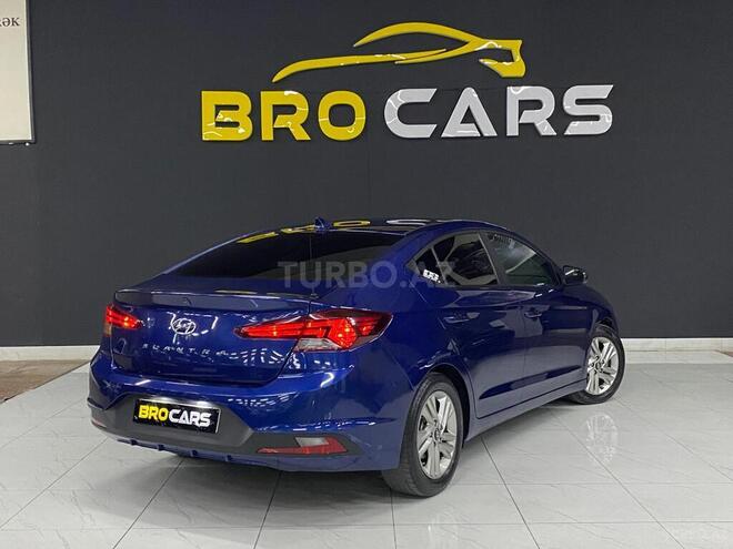 Hyundai Elantra 2019, 199,360 km - 2.0 л - Bakı