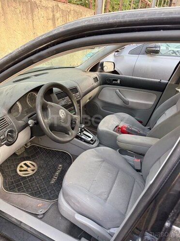Volkswagen Jetta 2004, 219,000 km - 2.0 l - Bakı