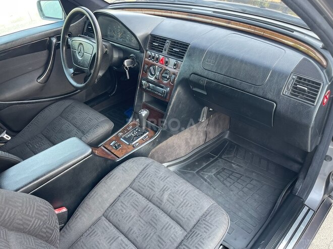 Mercedes C 200 1998, 250,000 km - 2.0 l - Ağdaş