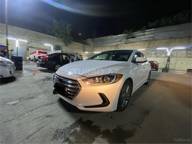 Hyundai Elantra 2016, 160,000 km - 2.0 л - Bakı