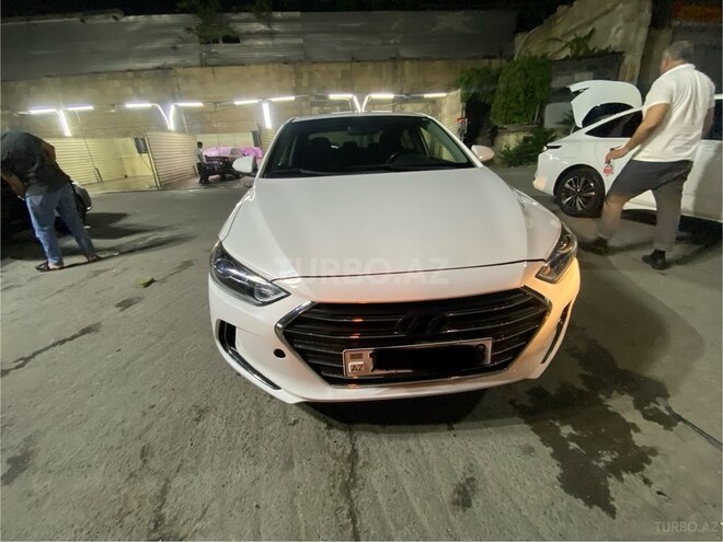 Hyundai Elantra 2016, 160,000 km - 2.0 л - Bakı
