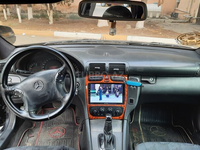 Mercedes C 220 d 2002, 300,000 km - 2.2 l - Sumqayıt