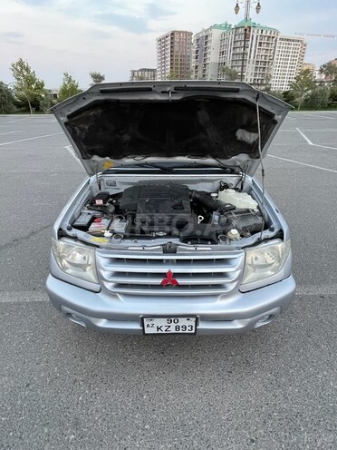 Mitsubishi Pajero io 2002, 368,000 km - 2.0 l - Sumqayıt