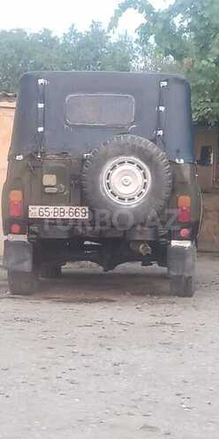 UAZ 31512 1991, 220,000 km - 2.5 l - Salyan