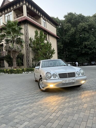 Mercedes E 200 1998, 250,000 km - 2.0 l - Masallı