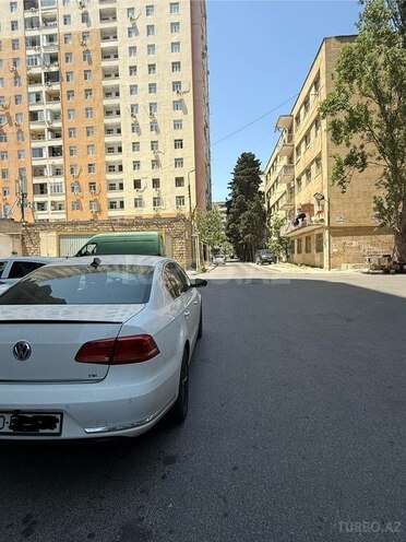 Volkswagen Passat 2012, 215,000 km - 1.8 l - Bakı