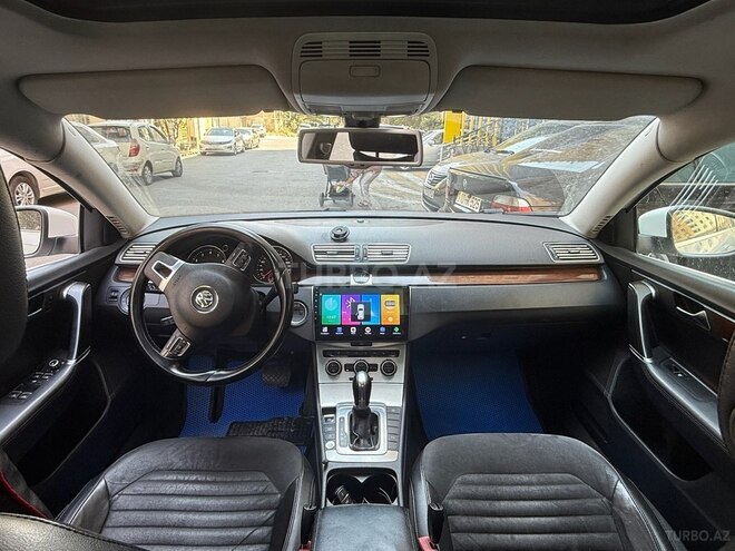 Volkswagen Passat 2012, 215,000 km - 1.8 l - Bakı