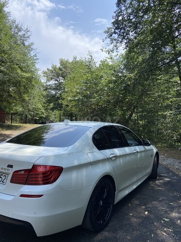 BMW 528 2015, 205,000 km - 2.0 l - Bakı