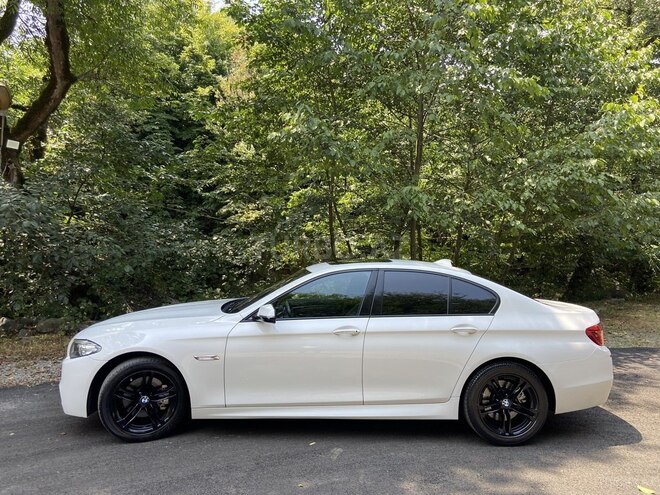 BMW 528 2015, 205,000 km - 2.0 l - Bakı