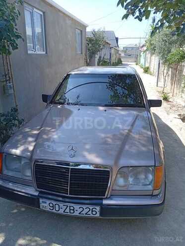 Mercedes E 200 1994, 370,000 km - 2.0 л - Bakı