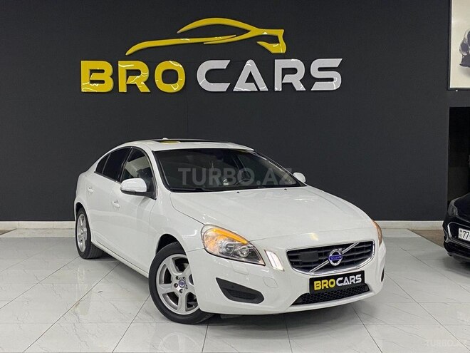 Volvo S60 2011, 242,111 km - 2.0 l - Bakı