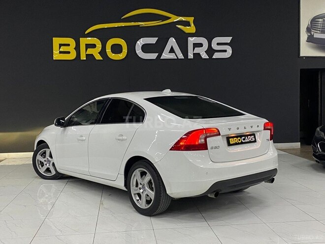 Volvo S60 2011, 242,111 km - 2.0 l - Bakı