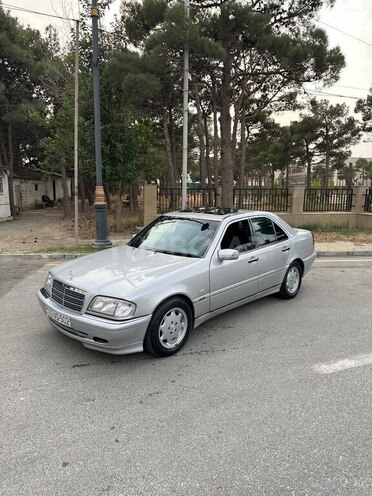 Mercedes C 220 d 1998, 348,000 km - 2.2 l - Bakı