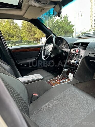 Mercedes C 220 d 1998, 348,000 km - 2.2 l - Bakı