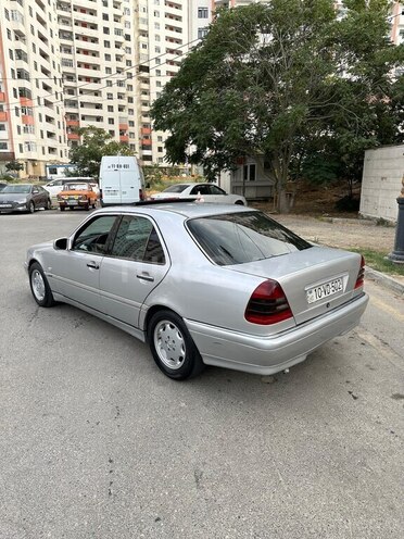 Mercedes C 220 d 1998, 348,000 km - 2.2 l - Bakı