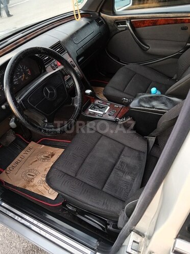 Mercedes C 240 1997, 405,000 km - 2.4 l - Bakı