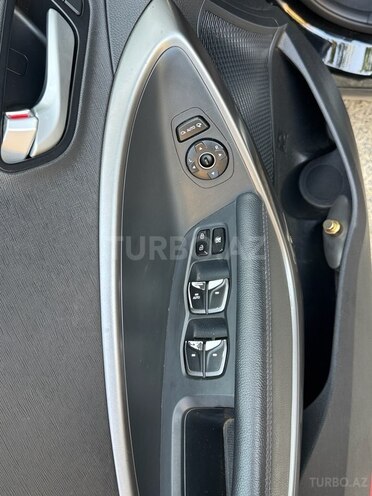 Hyundai Santa Fe 2016, 267,000 km - 2.0 l - Bakı