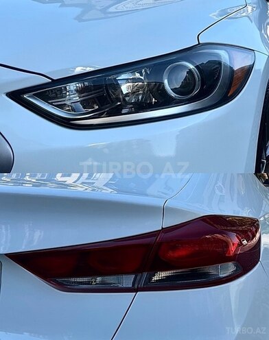 Hyundai Elantra 2017, 273,588 km - 2.0 l - Bakı
