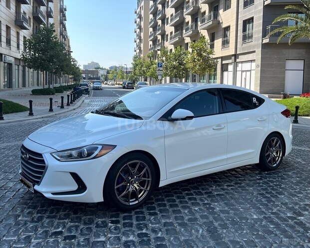 Hyundai Elantra 2017, 273,588 km - 2.0 l - Bakı