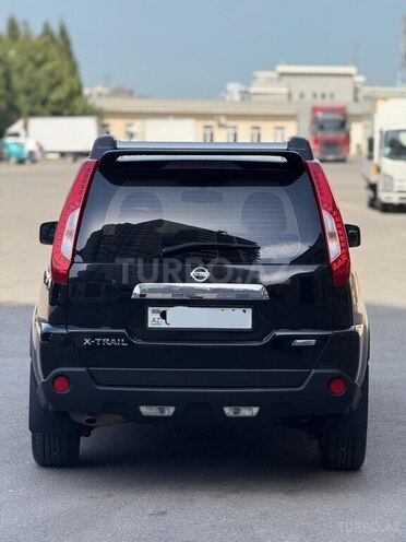 Nissan X-Trail 2011, 235,000 km - 2.5 l - Bakı