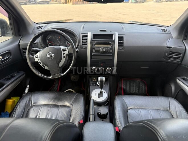 Nissan X-Trail 2011, 235,000 km - 2.5 l - Bakı