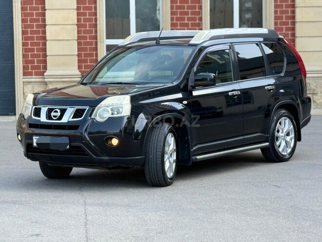 Nissan X-Trail 2011, 235,000 km - 2.5 l - Bakı