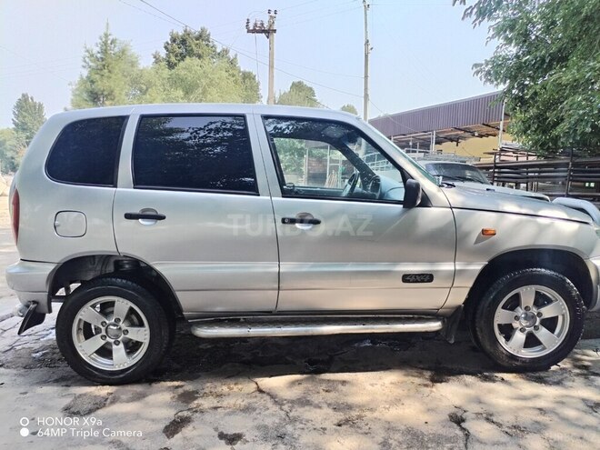 Chevrolet Niva 2007, 229,703 km - 1.7 l - Goranboy