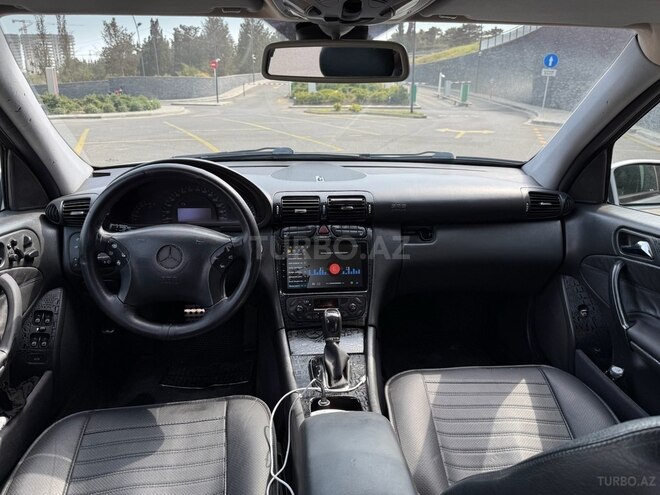 Mercedes C 240 2000, 327,000 km - 2.6 l - Bakı