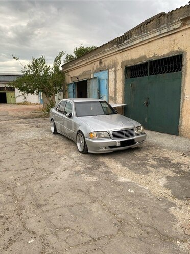 Mercedes C 240 1998, 292,000 km - 2.4 л - Bakı