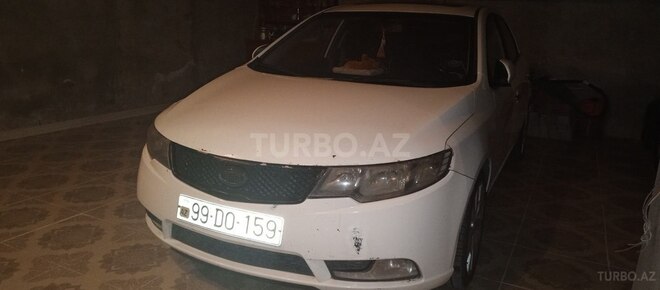 Kia Cerato 2012, 300,000 km - 1.6 l - Qazax