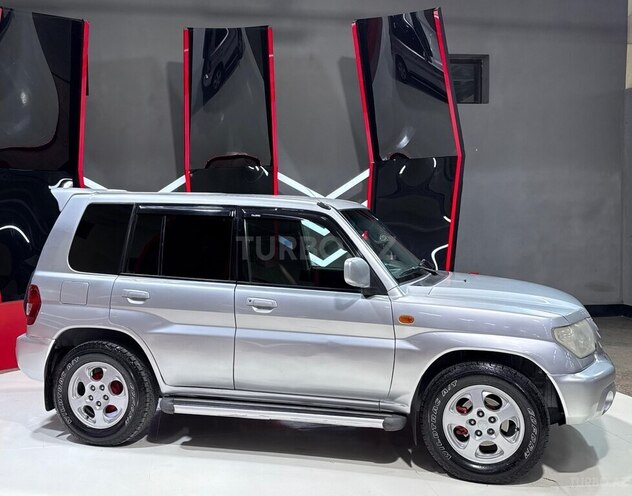 Mitsubishi Pajero io 2000, 305,005 km - 2.0 l - Sumqayıt