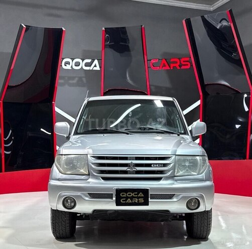 Mitsubishi Pajero io 2000, 305,005 km - 2.0 l - Sumqayıt